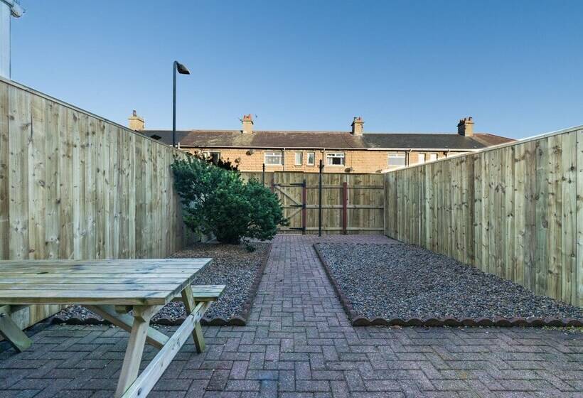 إقامة Allan House  2 Bedroom, Newbiggin By The Sea