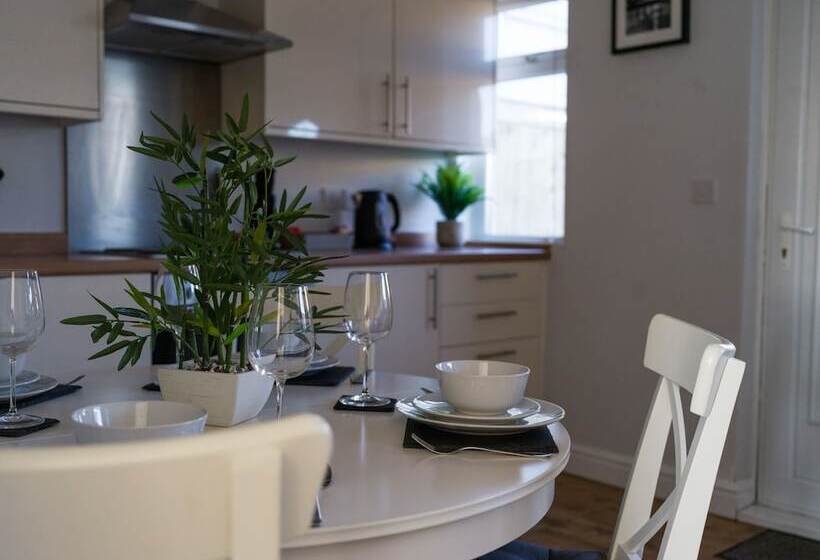 إقامة Allan House  2 Bedroom, Newbiggin By The Sea