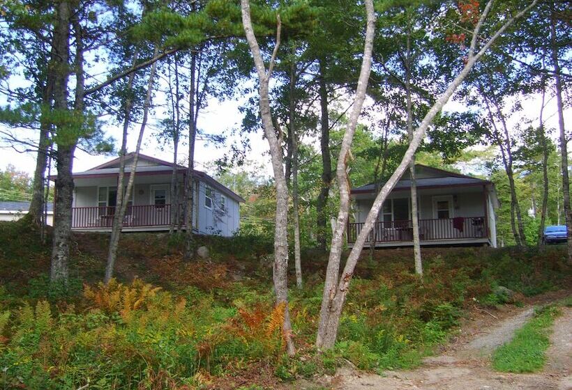 Roseway River Cottages