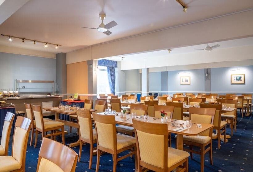 Tiverton Hotel Lounge & Venue