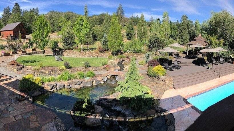 تختخواب و صبحانه Country Willows Inn And Estate