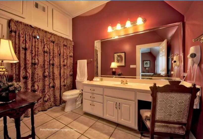 مبيت وإفطار Eufaula House