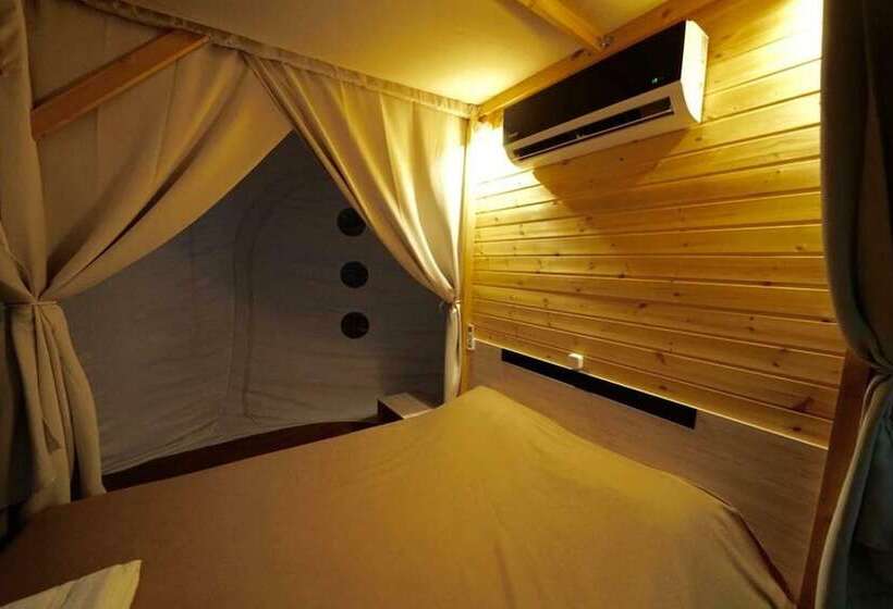 בית מלון כפרי Bubble Tents Halkidiki