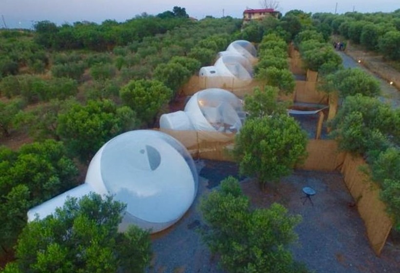 בית מלון כפרי Bubble Tents Halkidiki