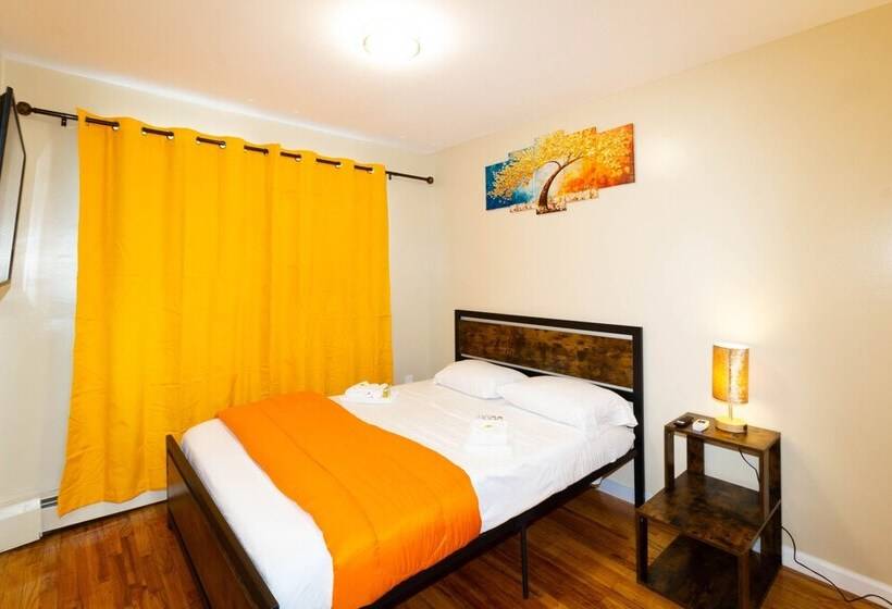 فندق ريفى Cheerful & Beautiful 3 Bedroom Ranch