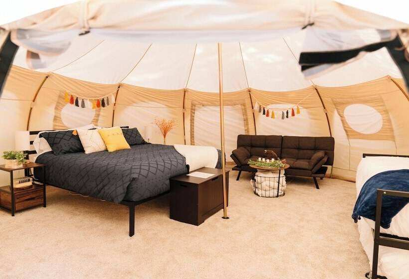 هتل Starlight Retreat Yellowstone