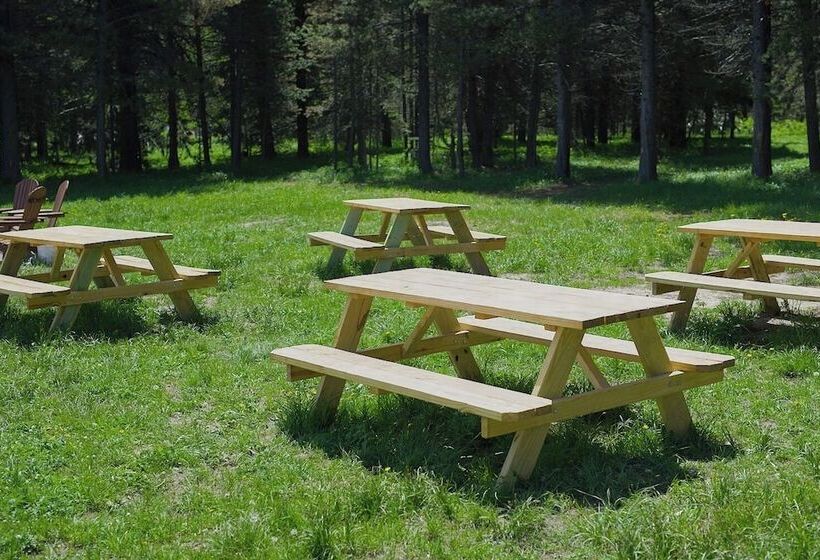 هتل Starlight Retreat Yellowstone