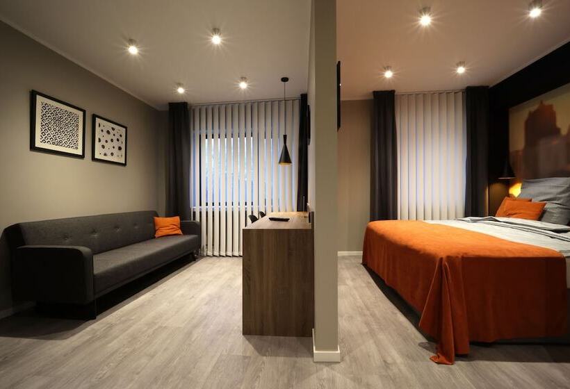 Juststay Mülheim Hotel & Apartments