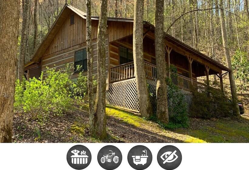 Little Mountain Hideaway