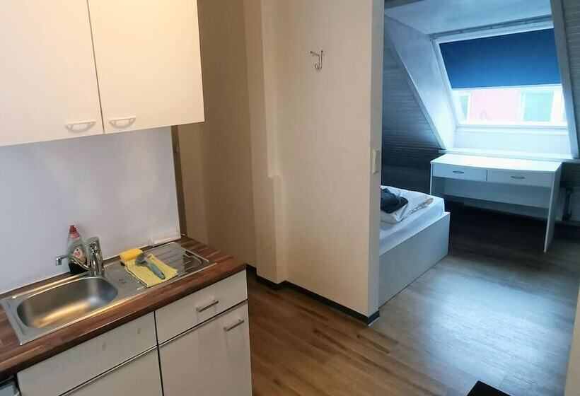 פנסיון Felsen Eck Apartments