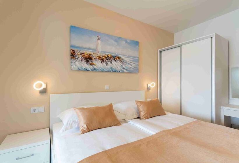 פנסיון Villa Stonehouse