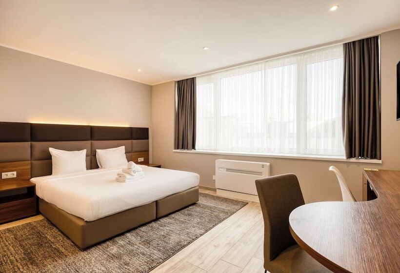 Residence Midi 33  Bruxelles Midi