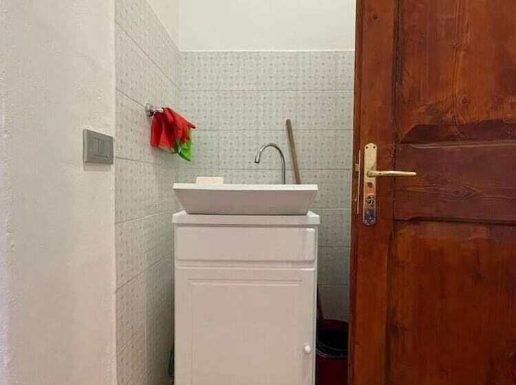 住所  Casa Lola A Lovely 3 Bed House In Bolognola