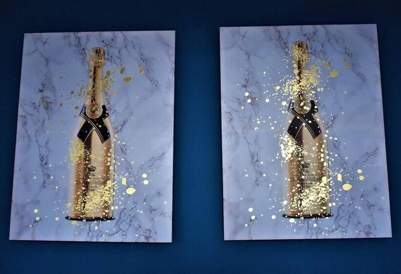 اقامتگاه Cosy, Modern House Nearby Seafront   Southend