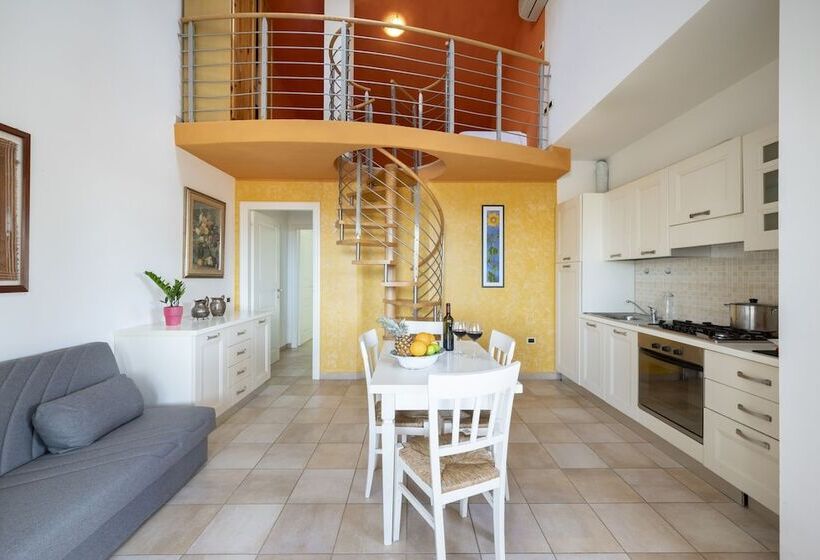 住所  Ombra Verde   B&b E Appartamenti