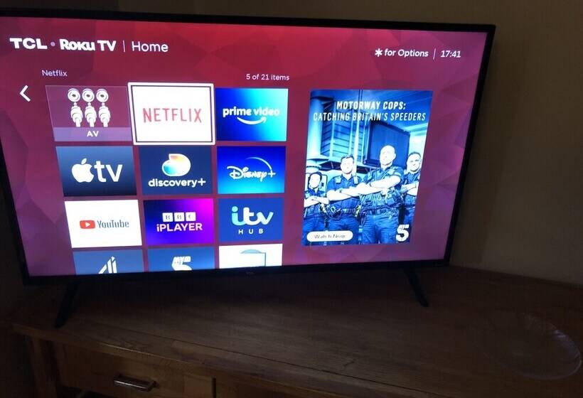 إقامة Captivating & Cosy 4 Bedroom House In Magherafelt