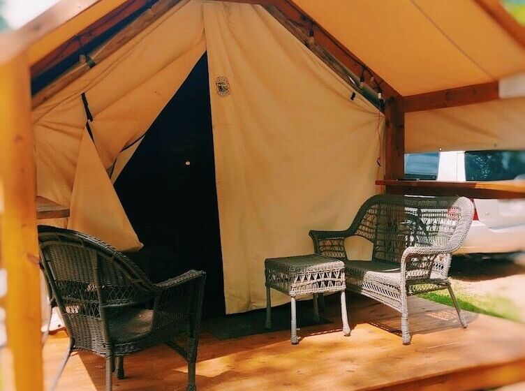 Son S Blue River Camp Glamping Cabin N