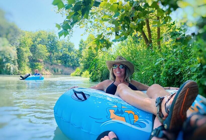 Son S River Ranch Glamping Cabin 35