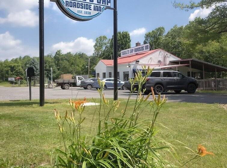 Tuggle S Gap Roadside Inn   Blue Ridge Parkway