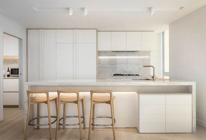 Signature Broadbeach   Gclr