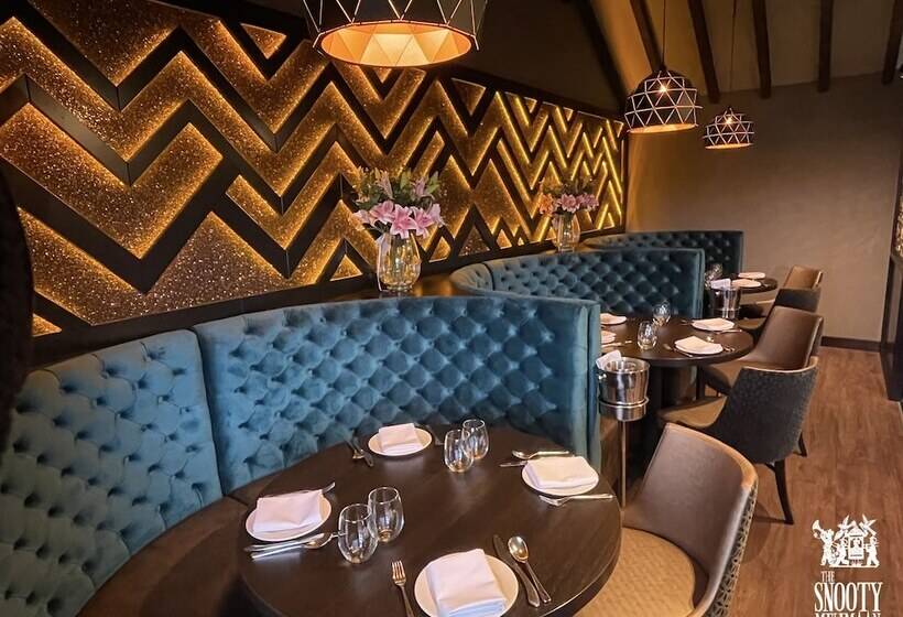 تختخواب و صبحانه The Boutique Hotel By The Snooty Mehmaan
