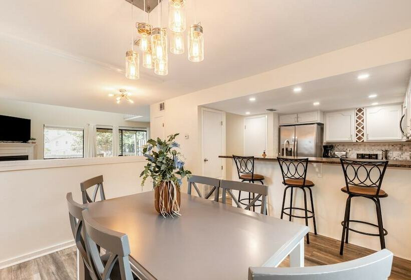 Caledonia Cove By Avantstay 200yards To Miramar Beach!