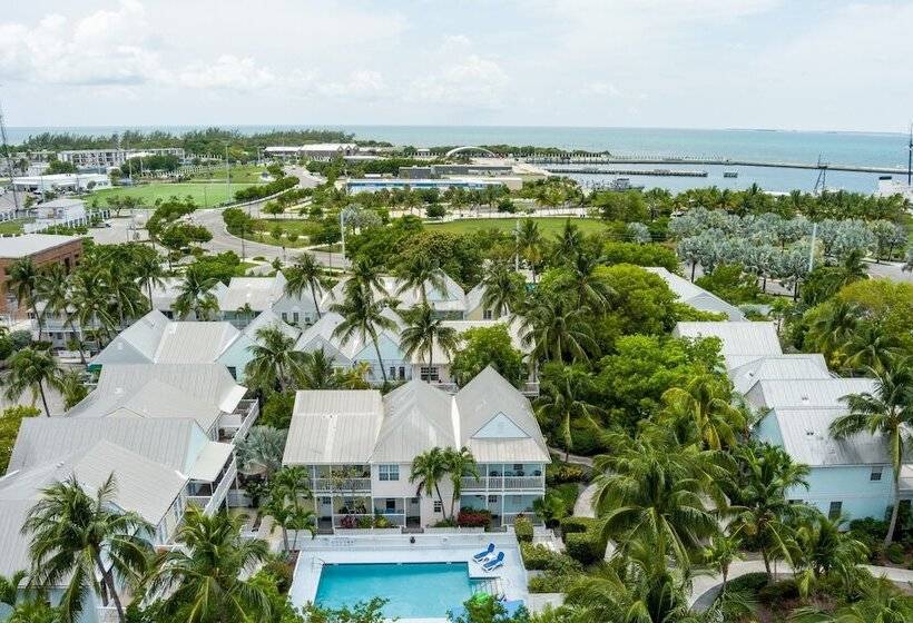 Conch Adventure By Avantstay Great Location W/ Patio, Outdoor Dining And Shared Pool! Week Long Stay