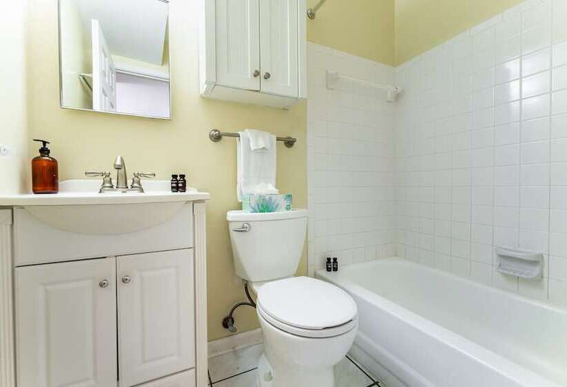 Conch Adventure By Avantstay Great Location W/ Patio, Outdoor Dining And Shared Pool! Week Long Stay