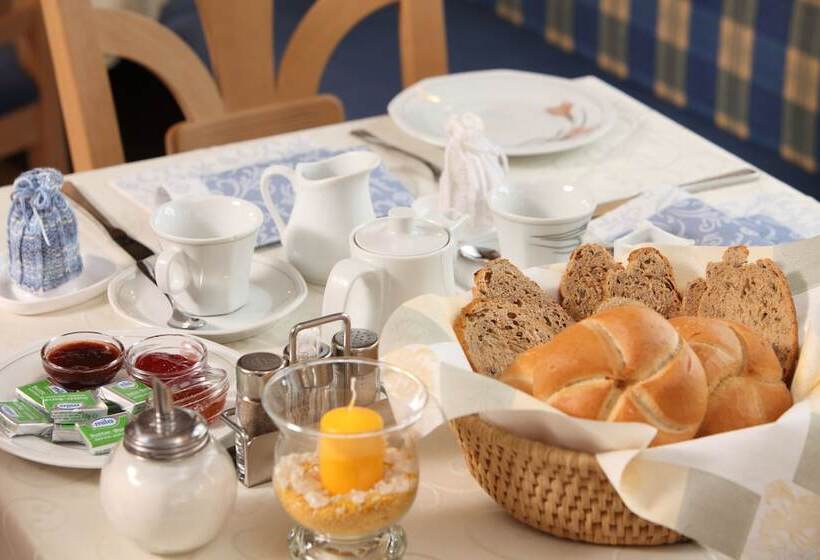 Хостел Naturhotel Waldheim