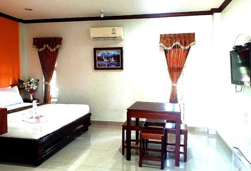 هتل Capital O 75415 Nanthachart Riverview Resort