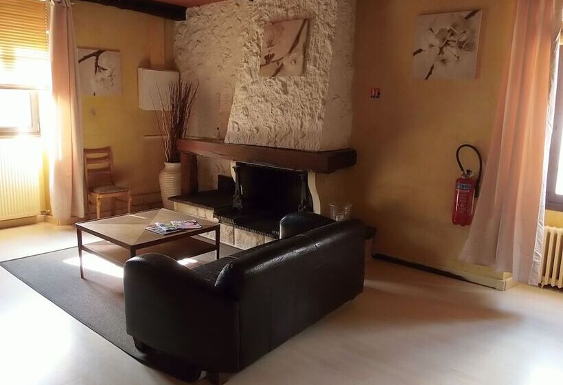هتل Hostellerie Au Rendez Vous Des Amis