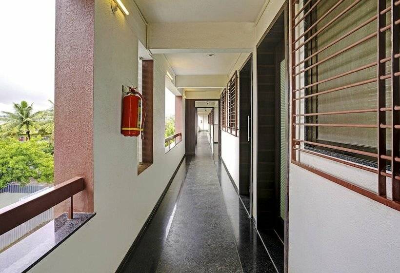 Itsy Hotels Oasis Pride