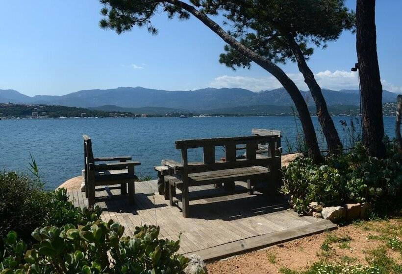 هتل Maranatha Porto Vecchio