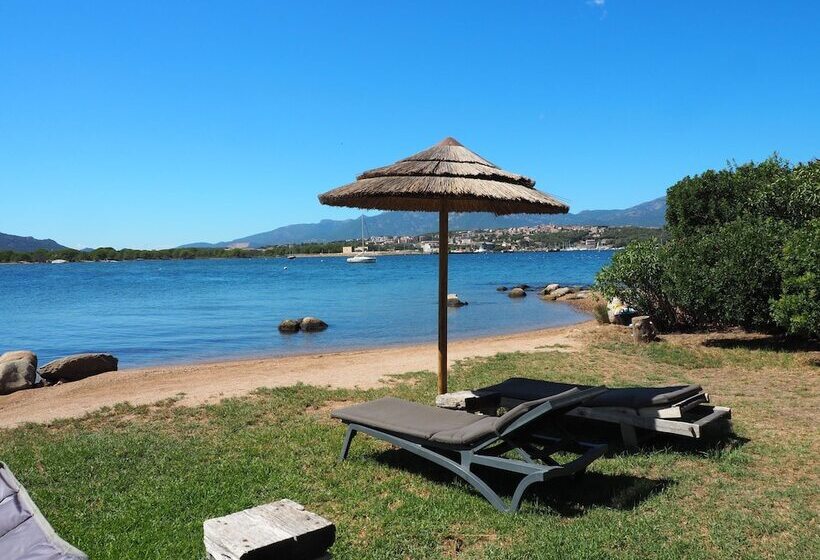 هتل Maranatha Porto Vecchio