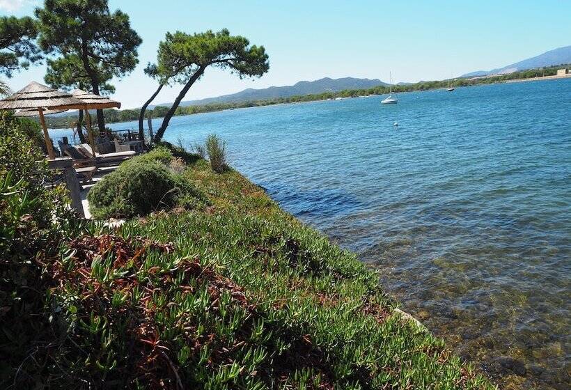 هتل Maranatha Porto Vecchio