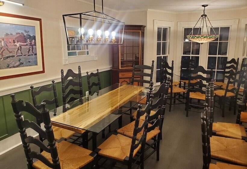 Independence Inn