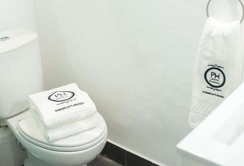 پانسیون Ph Downtown Suites