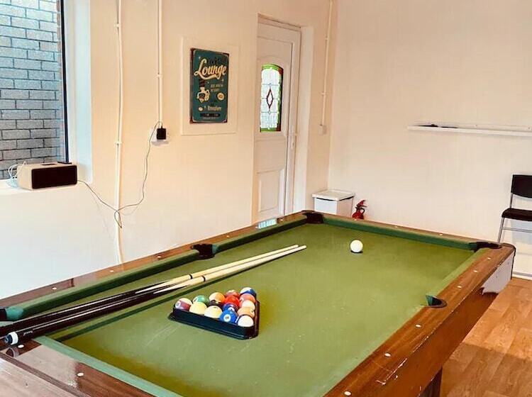 اقامتگاه Beautiful 3 Bed House In Londonderry