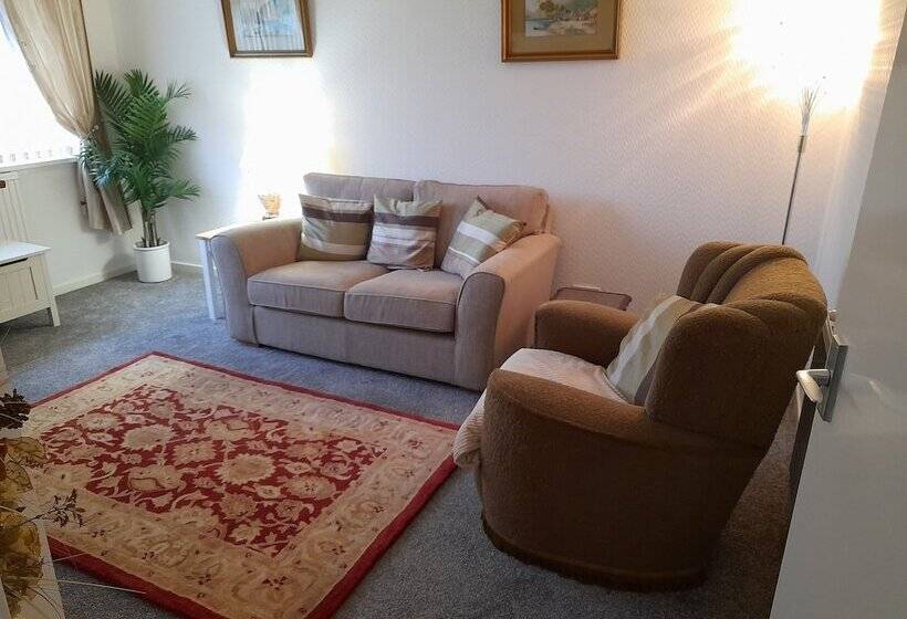 إقامة Impeccable 1 Bed House In Gretna