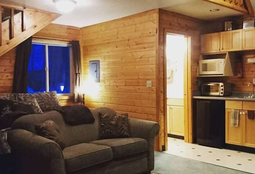 Riverside Cabins