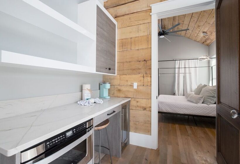 Seagrove Manor By Avantstay Free Paddle Boards Lake Front Yard & Pet Friendly