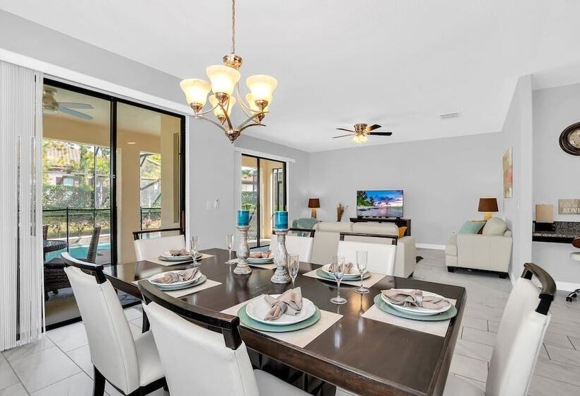 Vibrant Home With Spacious Pool!#6st5504