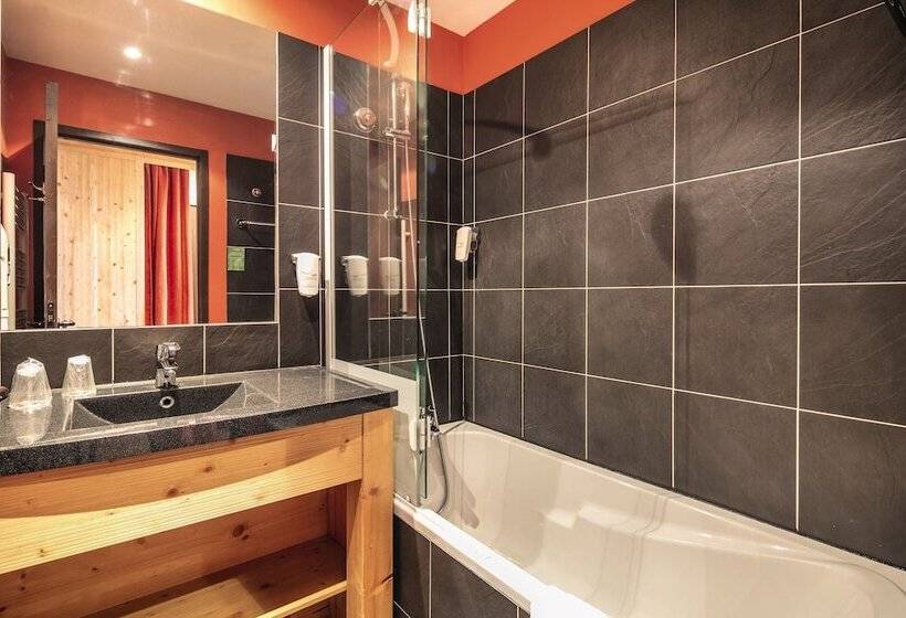 فندق Hôtel Les Menuires Les Bruyères