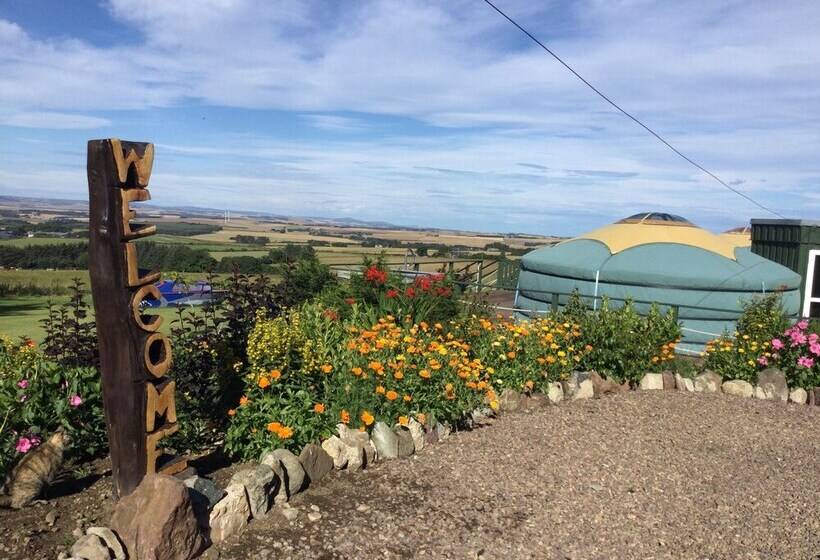 Orange Yurt With Hot Tub Sleeps 3, Parking & Wifi