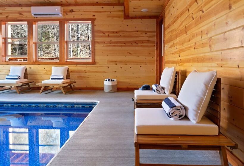 Haywood By Avantstay Mountain Living Dream! W/ Movie Theatre, Hot Tub+views!