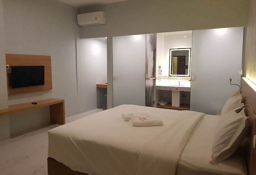 Selecta Hotel Medan
