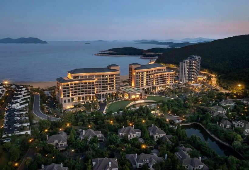 هتل Sheraton Ningbo Xiangshan Resort