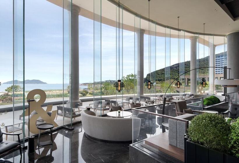 هتل Sheraton Ningbo Xiangshan Resort