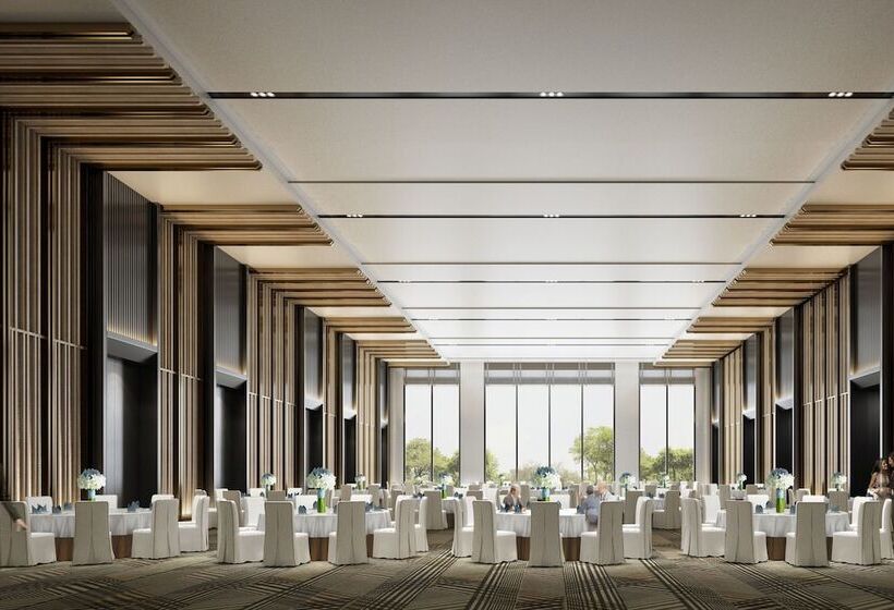 هتل Sheraton Ningbo Xiangshan Resort