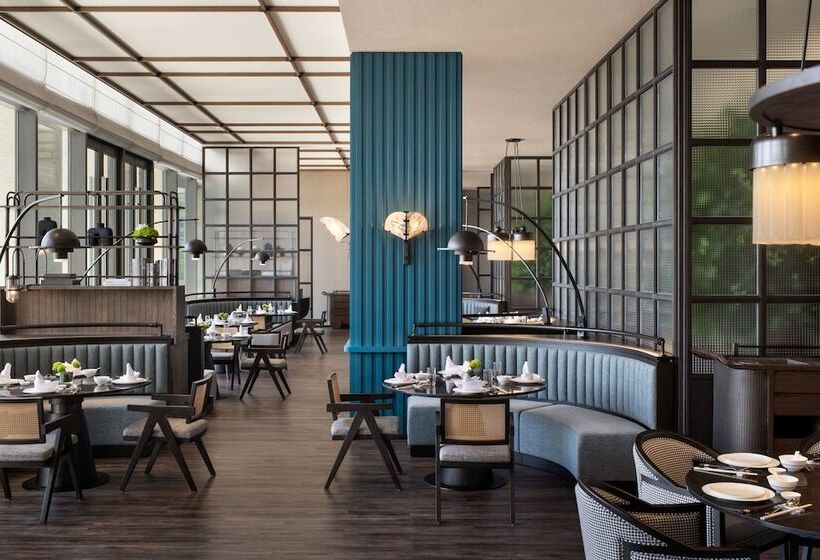 هتل Sheraton Ningbo Xiangshan Resort